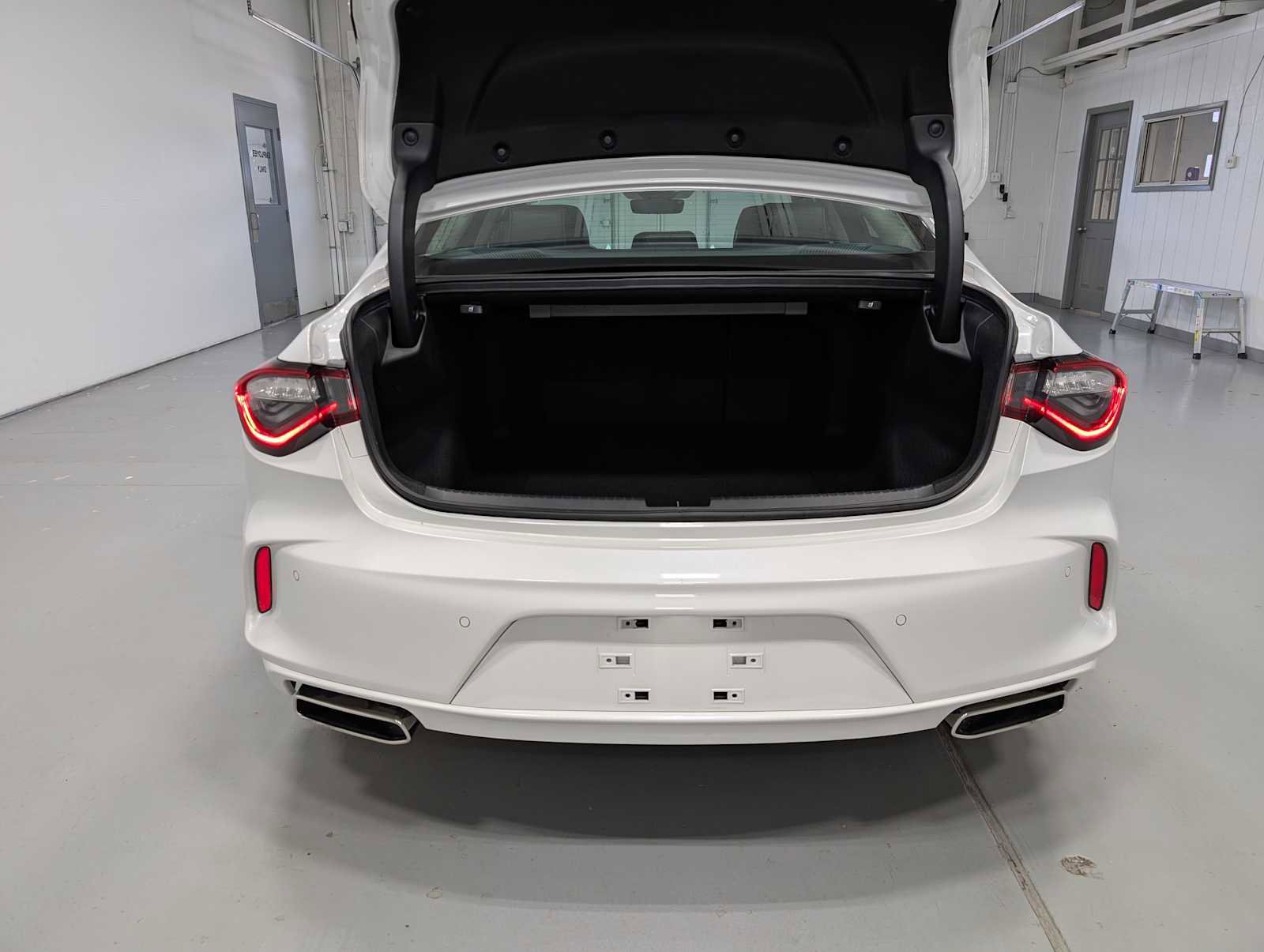 Used 2021 Acura TLX SH-AWD w/ Technology Package image 43