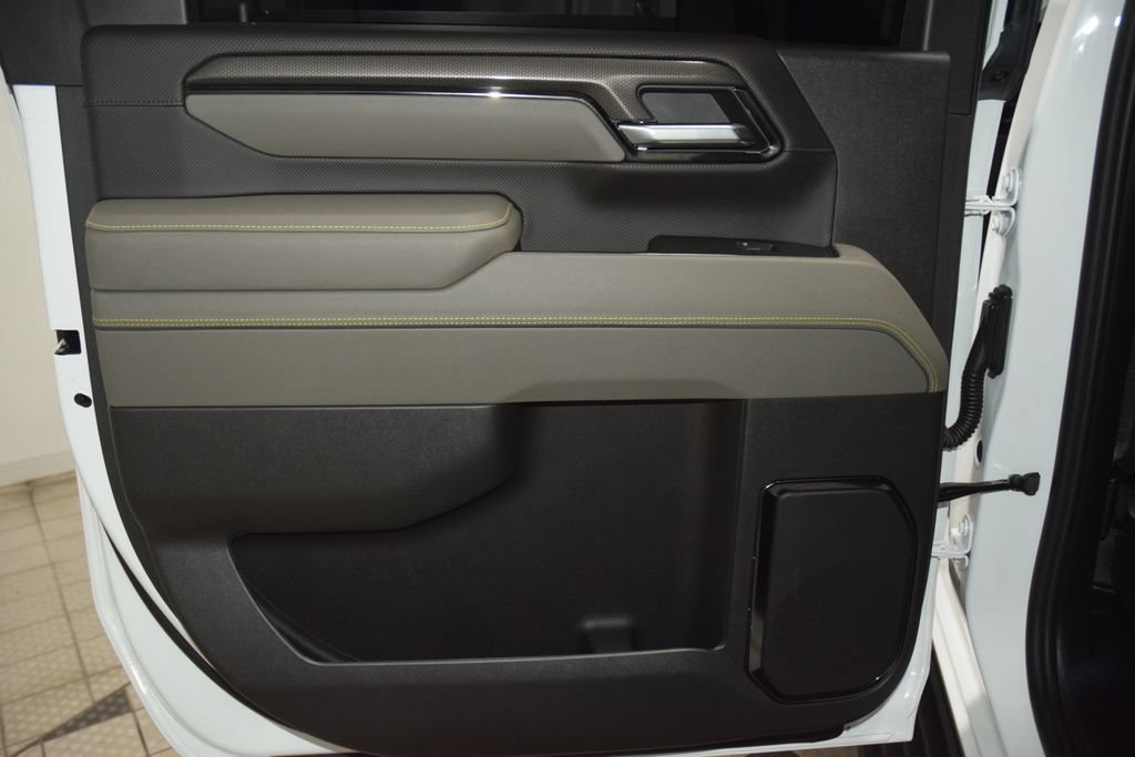 Used 2026 Chevrolet Silverado 2500 ZR2 AWD/4WD image 49