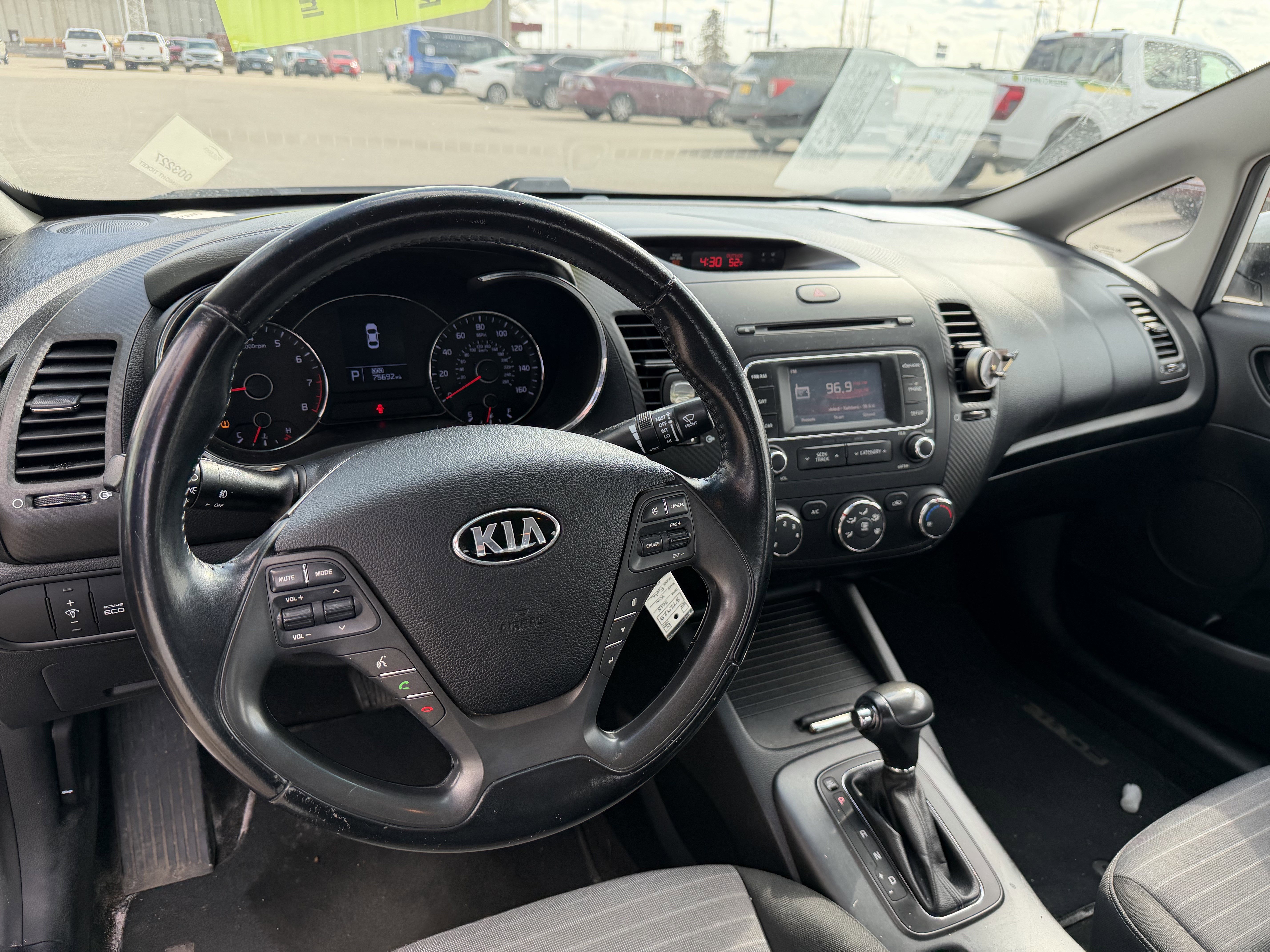 Used 2015 Kia Forte EX w/ UVO Package W/17" Alloys image 5