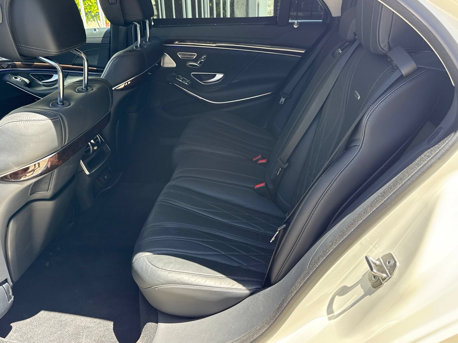 Used 2019 Mercedes-Benz S 63 AMG S 4MATIC Sedan image 37