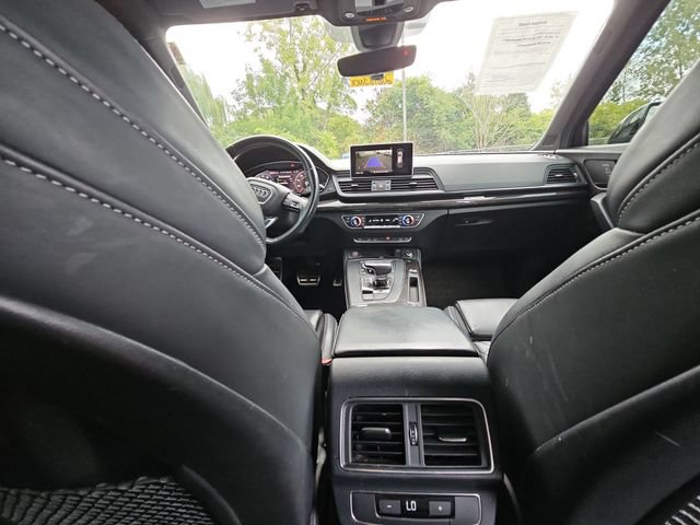 Used 2019 Audi SQ5 Premium Plus w/ Premium Plus Package AWD/4WD image 22