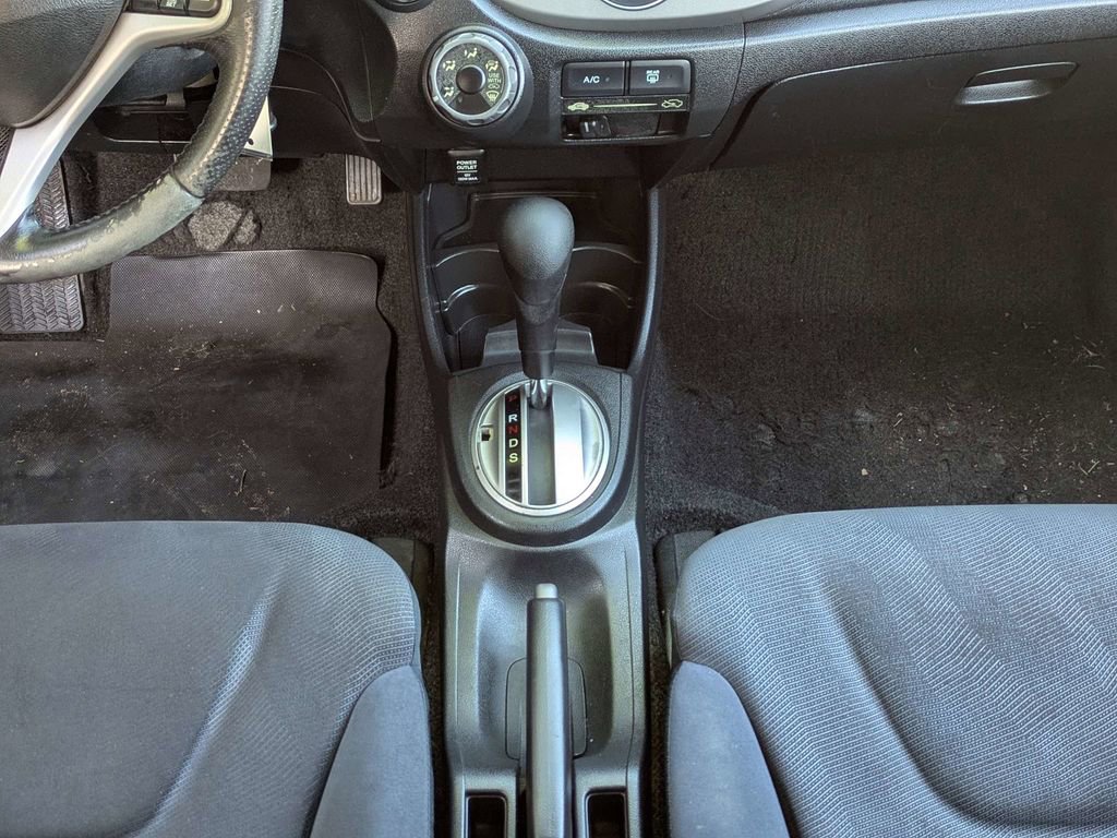Used 2010 Honda Fit Sport image 18