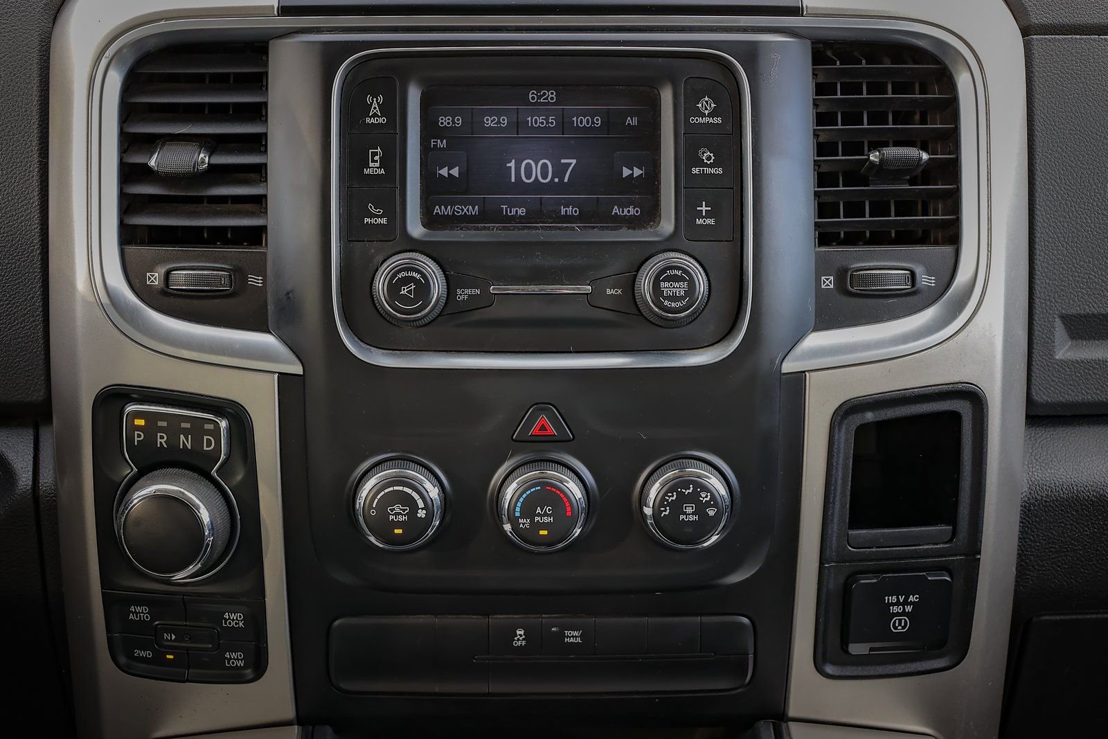 Used 2016 RAM 1500 Big Horn image 17