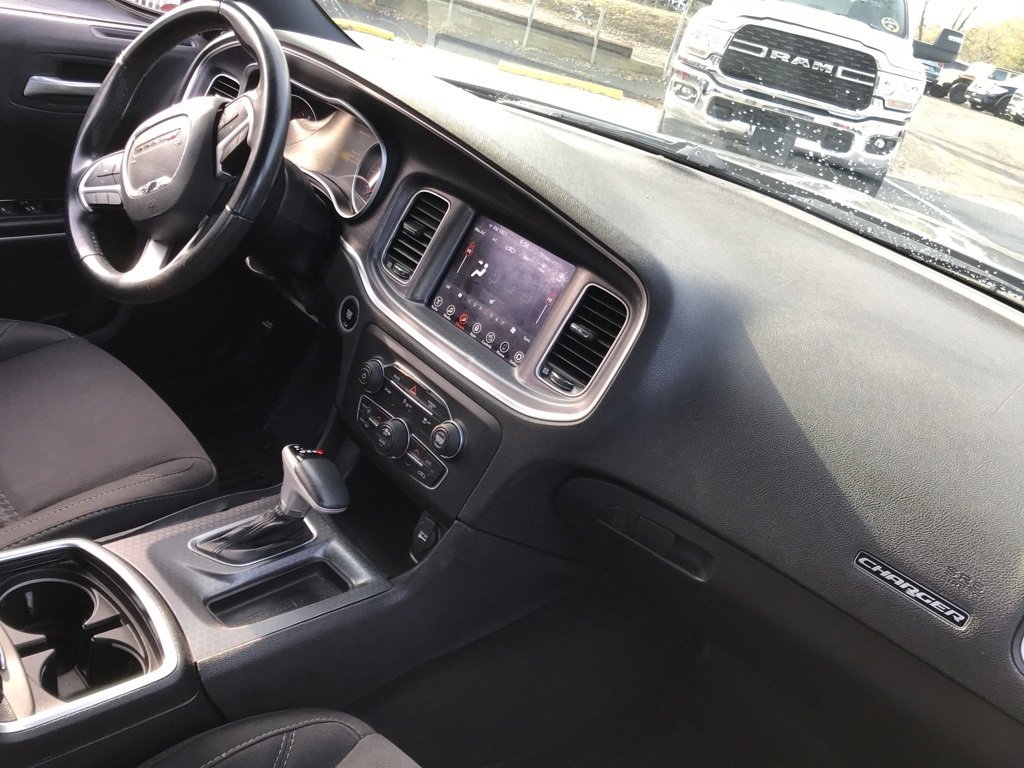Used 2017 Dodge Charger R/T w/ Driver Confidence Group image 8
