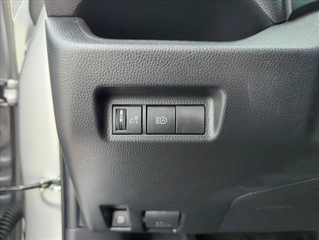 Certified 2025 Toyota RAV4 XLE AWD/4WD image 14