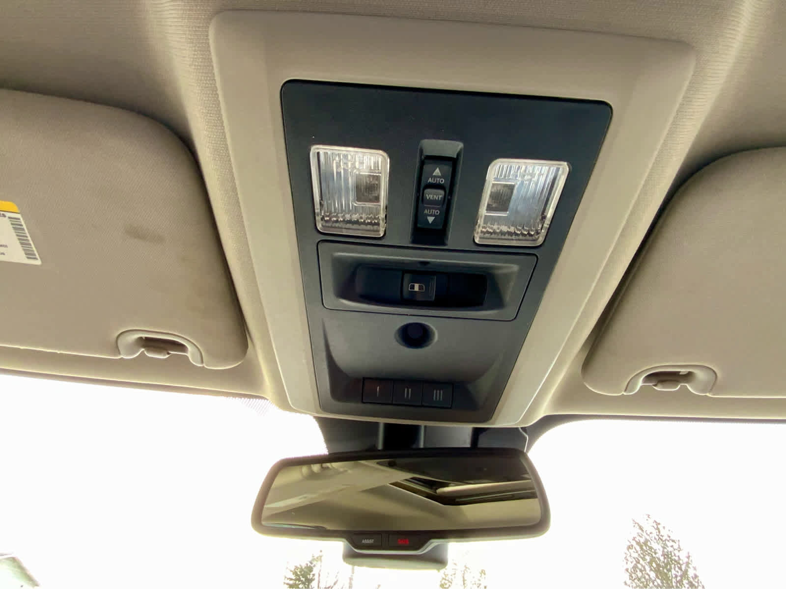 Used 2018 RAM 1500 Laramie image 42