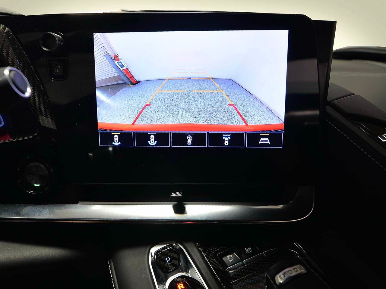 Used 2022 Chevrolet Corvette Stingray Premium Conv w/ Z51 Performance Package RWD image 19