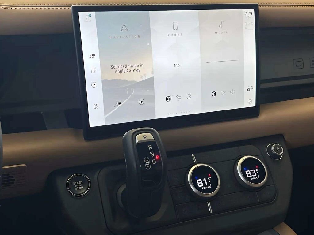 Used 2025 Land Rover Defender 130 V8 image 15