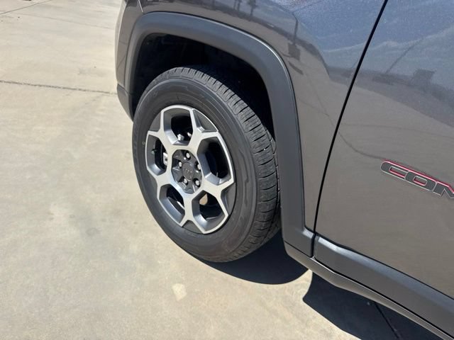 Certified 2022 Jeep Compass Trailhawk w/ Trailhawk Elite Group AWD/4WD image 9