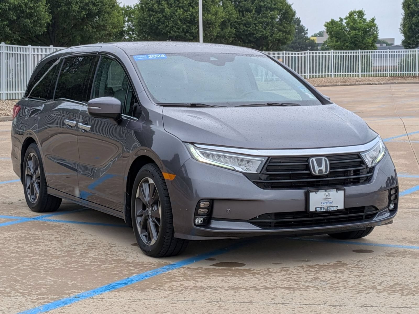 Certified 2024 Honda Odyssey Elite image 4