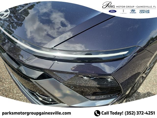 New 2025 Hyundai Sonata Limited FWD image 6