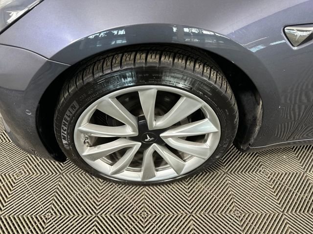 Used 2019 Tesla Model 3 Long Range image 10