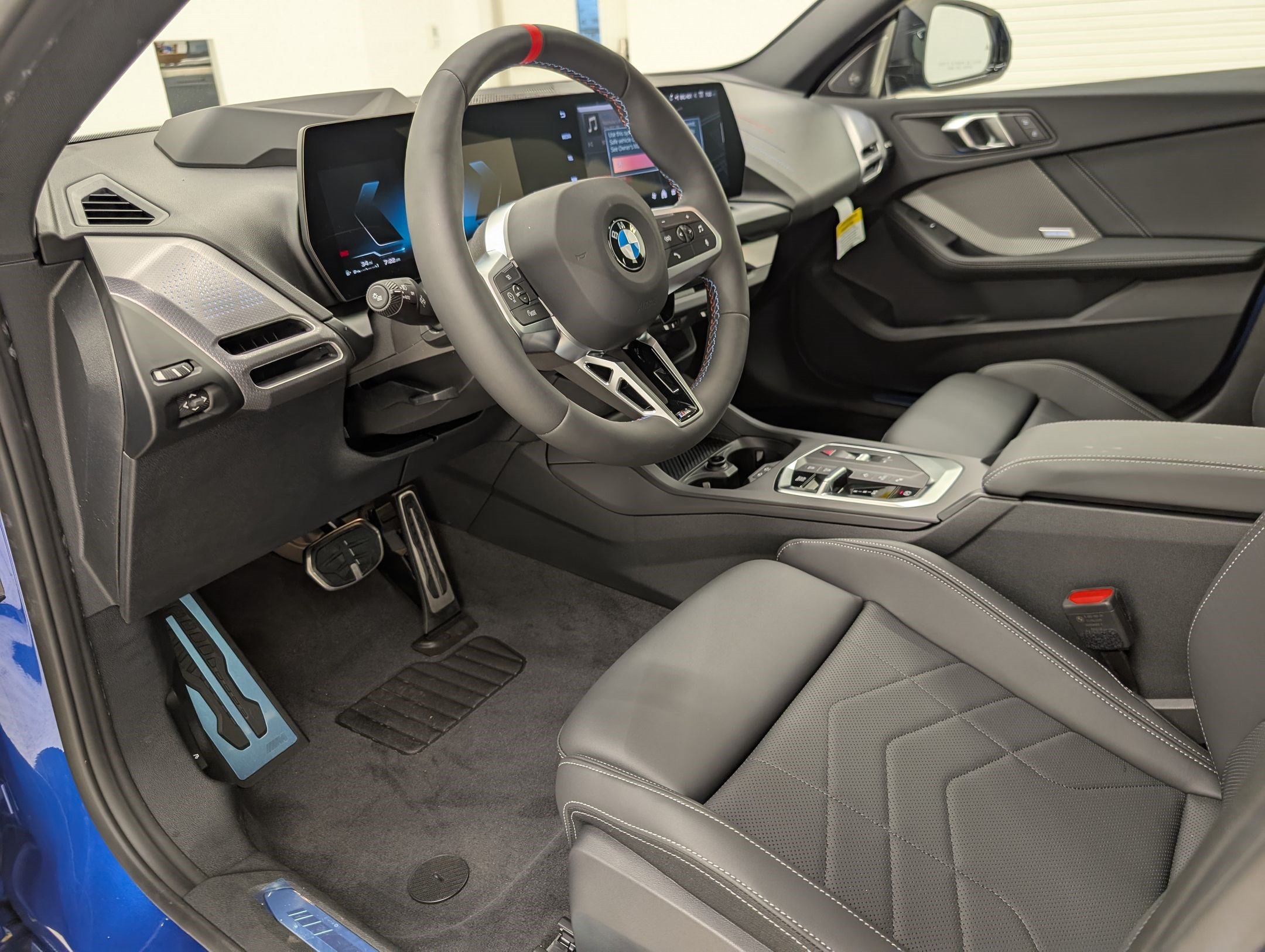 New 2026 BMW M235i xDrive w/ Technology Package AWD/4WD image 4
