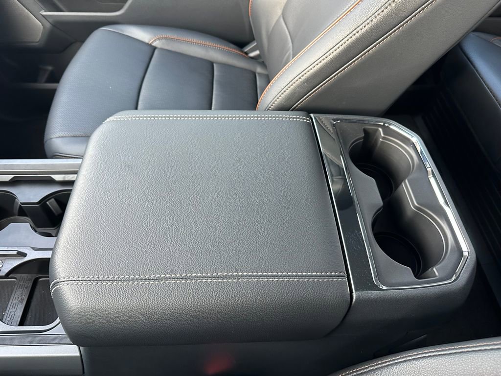 New 2026 Ford F250 Lariat w/ Black Appearance Package image 70