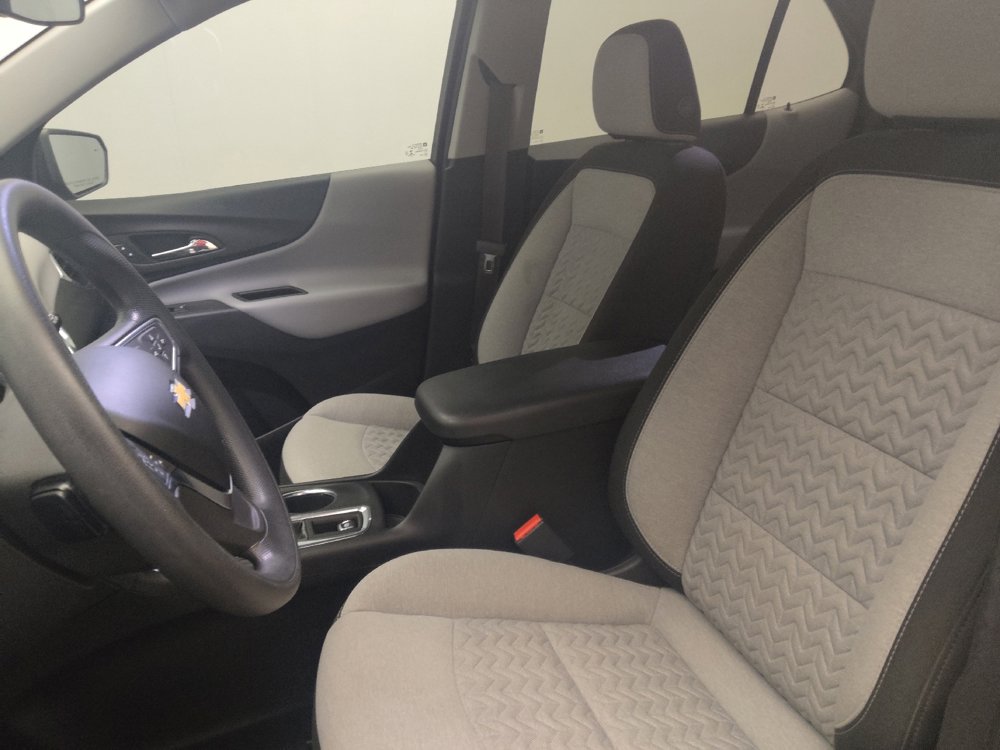 Used 2022 Chevrolet Equinox LS AWD/4WD image 17