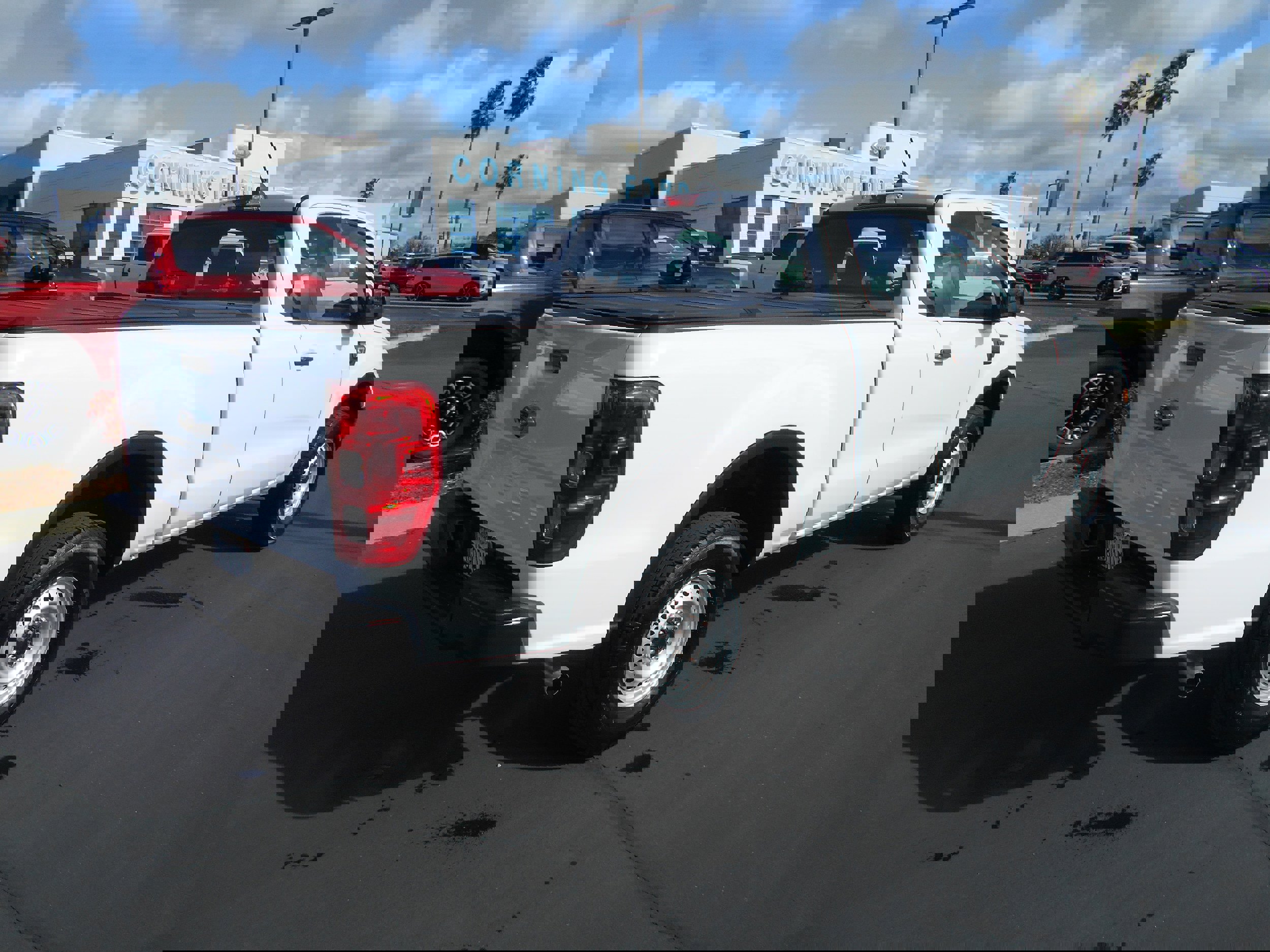 Used 2022 Ford Ranger XL image 4