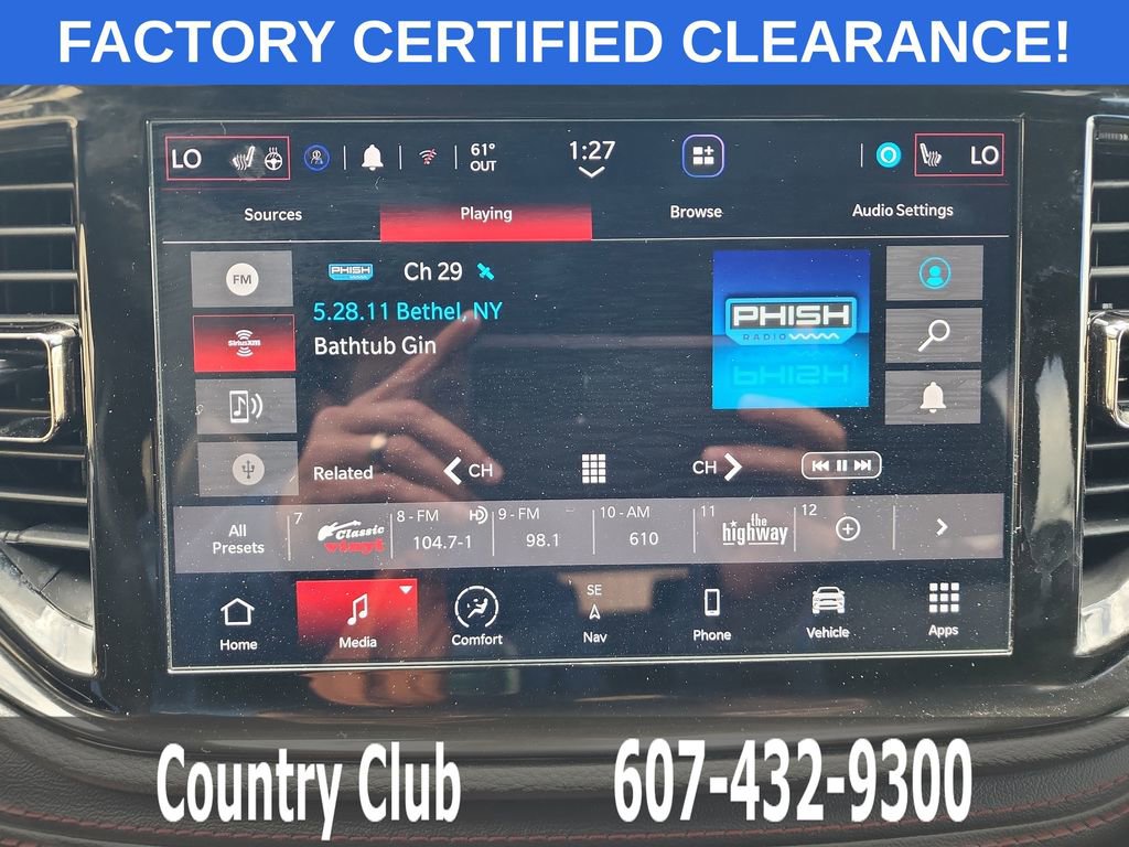 Used 2025 Dodge Durango GT AWD/4WD image 16