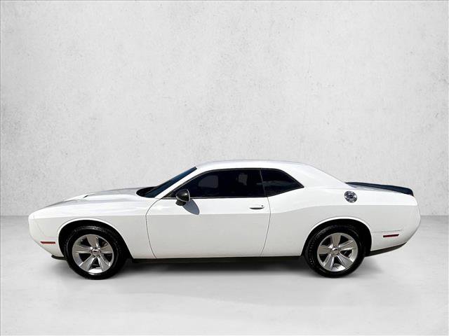 Used 2023 Dodge Challenger SXT RWD image 4