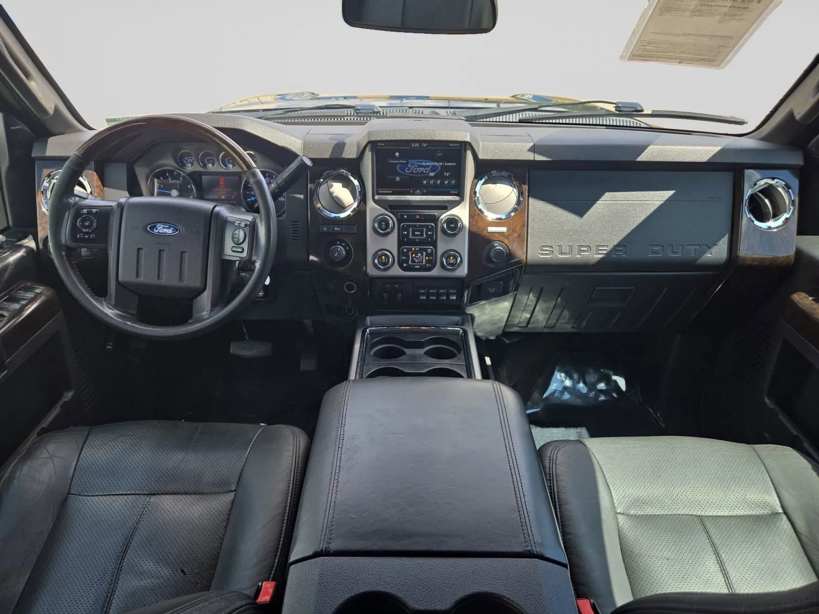 Used 2016 Ford F250 Platinum w/ FX4 Off-Road Package AWD/4WD image 19