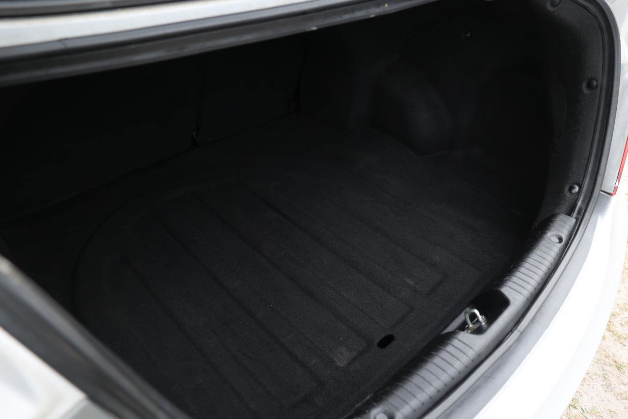 Used 2013 Hyundai Accent GLS image 22