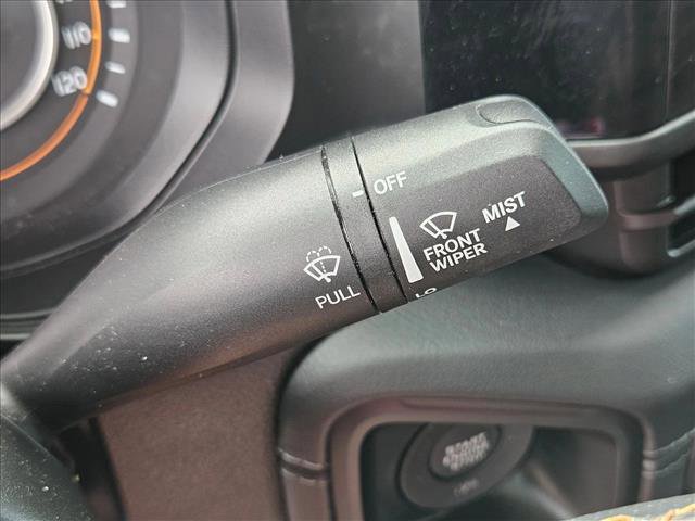 Used 2024 Jeep Gladiator Mojave w/ Safety Group AWD/4WD image 16