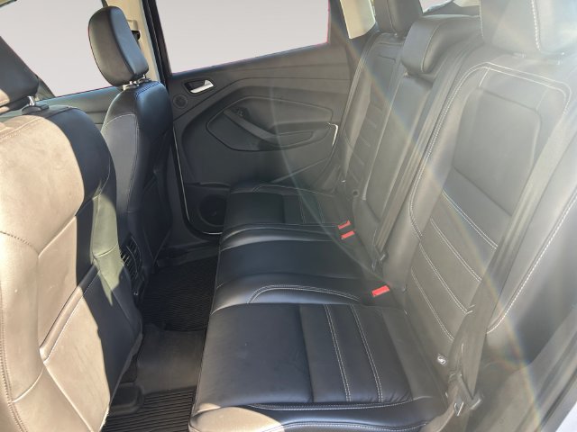 Used 2018 Ford Escape Titanium w/ Ford Safe & Smart Package AWD/4WD image 13