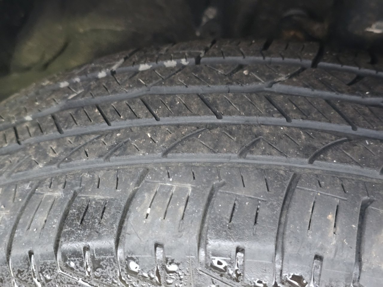 Used 2019 Toyota RAV4 LE image 23