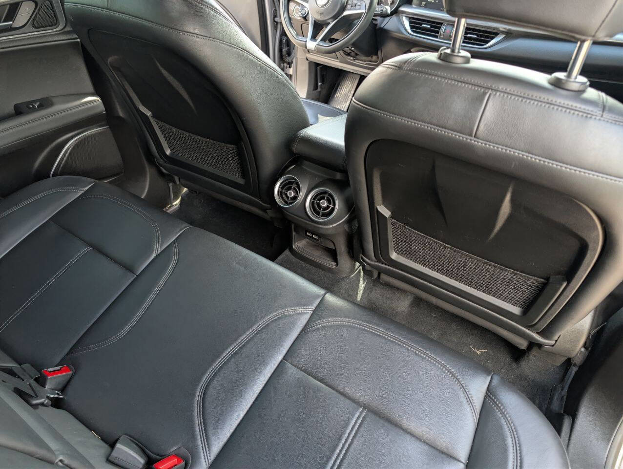 Used 2018 Alfa Romeo Stelvio Ti image 20