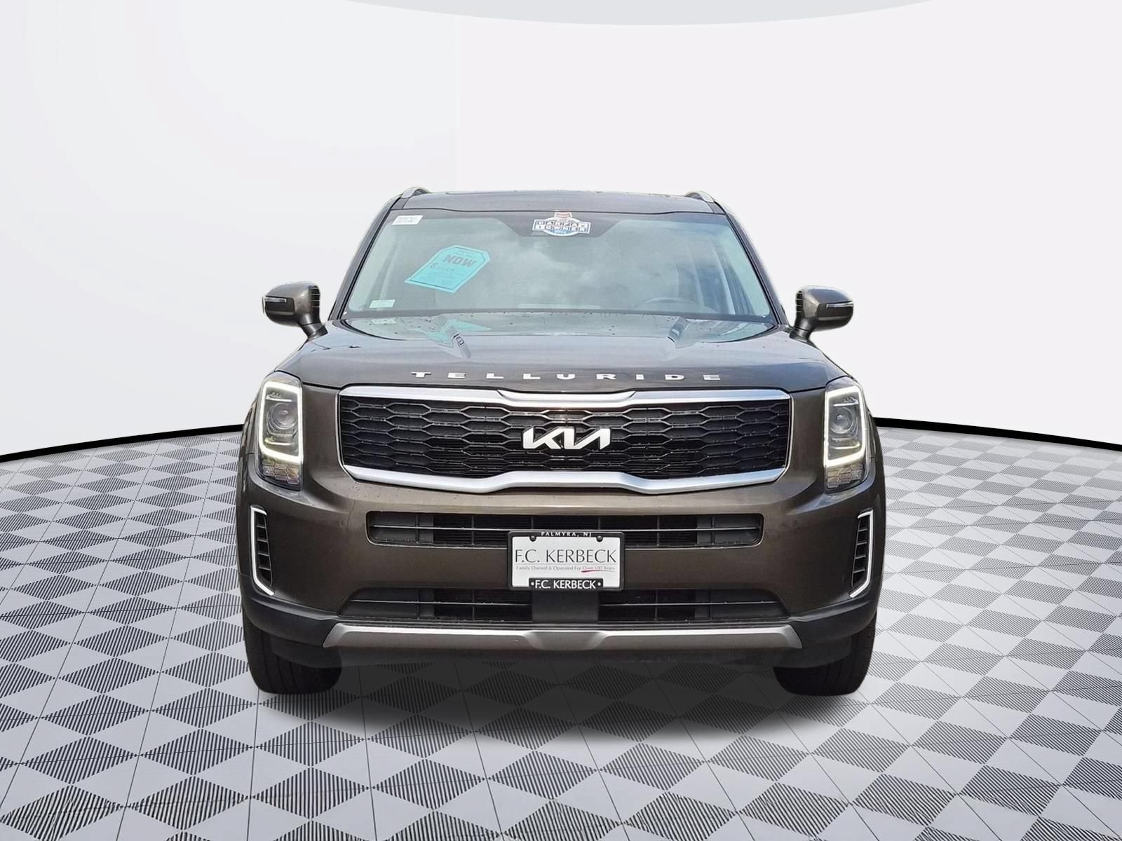 Used 2022 Kia Telluride S AWD/4WD image 3