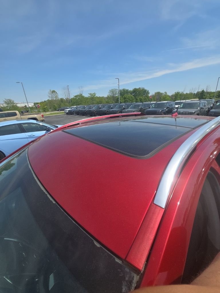 Used 2011 Cadillac SRX Premium AWD/4WD image 7