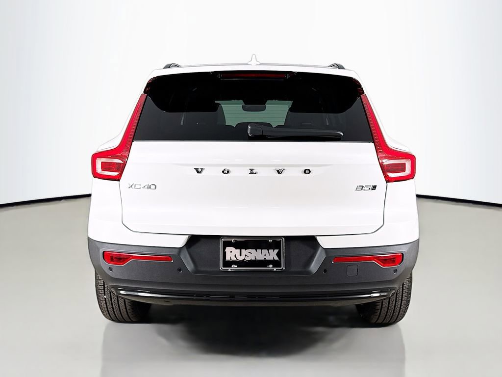 New 2026 Volvo XC40 B5 Plus w/ Climate Package image 6