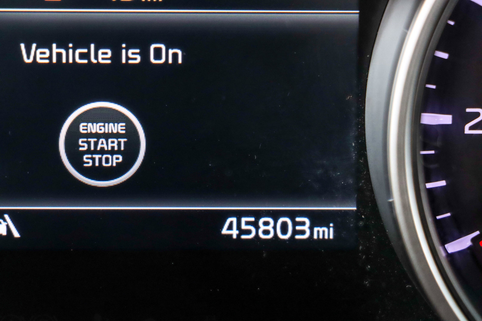 Used 2024 Kia Carnival LX image 16