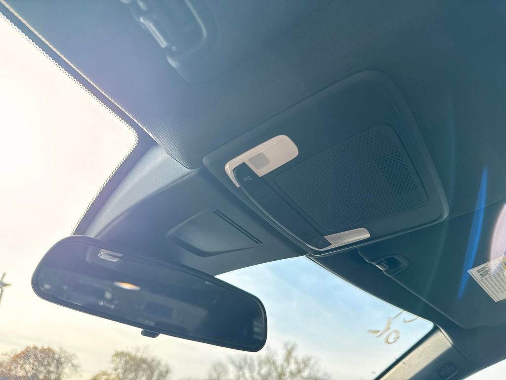 Used 2025 Honda Civic Sport image 35