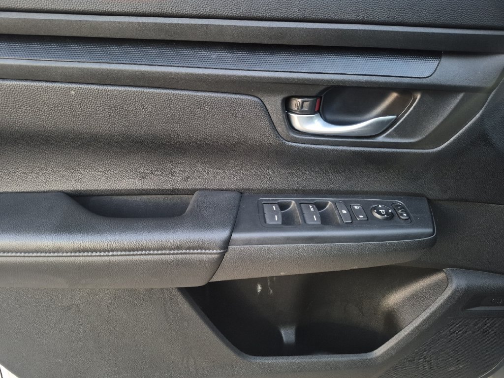Used 2023 Honda CR-V LX image 11