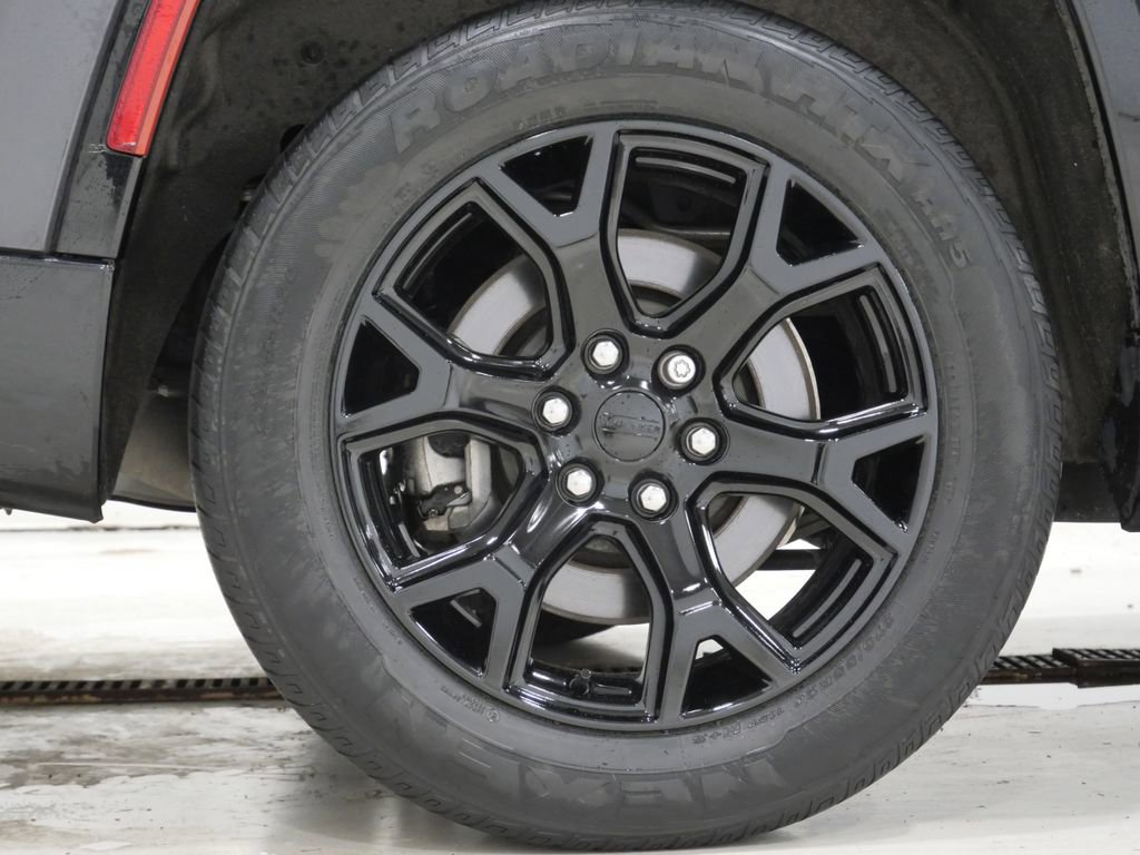 Used 2023 Jeep Wagoneer Series II image 9