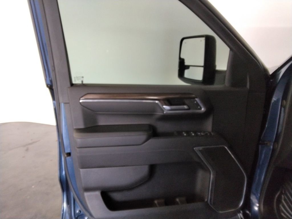 Used 2023 Chevrolet Silverado 1500 RST w/ Z71 Off-Road Package image 25