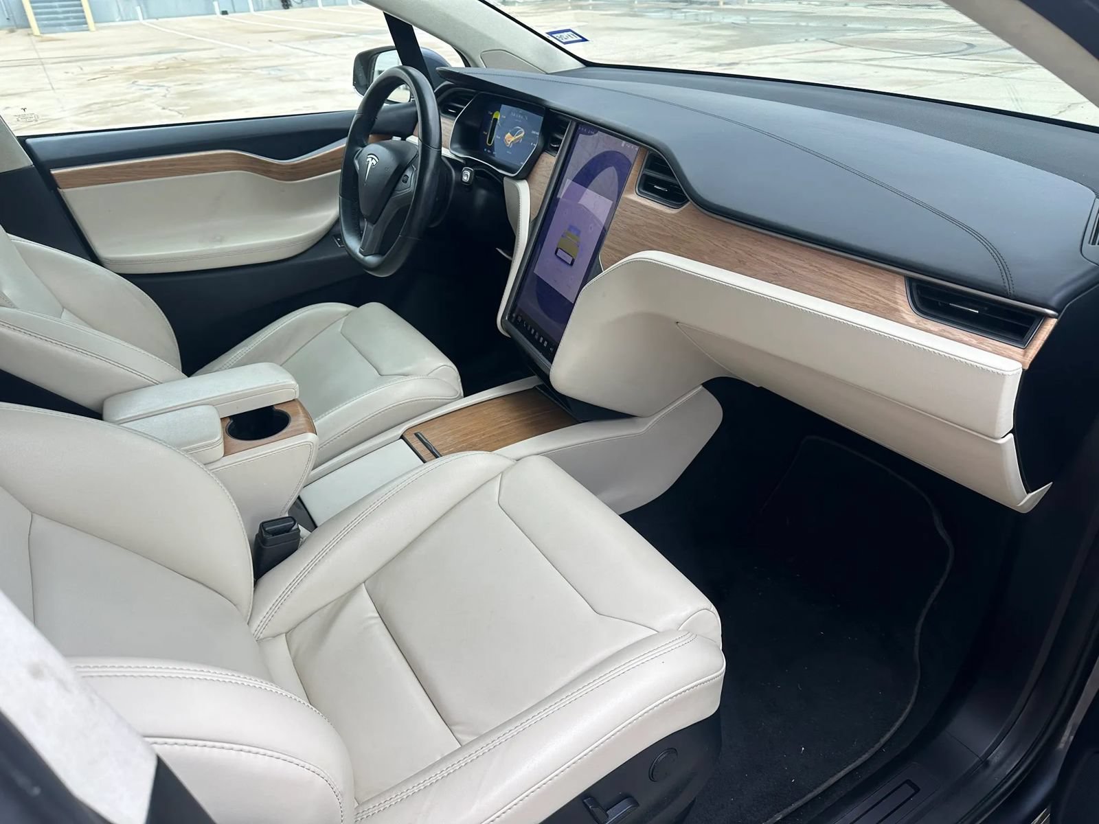 Used 2019 Tesla Model X Long Range AWD/4WD image 9