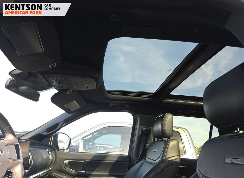 Used 2025 Ford Expedition Max Platinum w/ Stealth Performance Package image 11