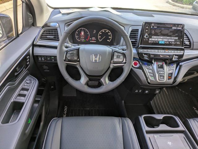 New 2026 Honda Odyssey Elite image 15