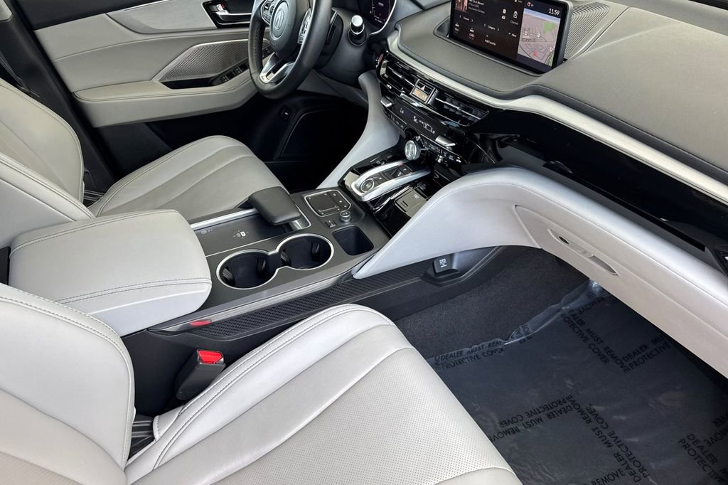 Certified 2023 Acura MDX FWD w/ Technology Package image 21