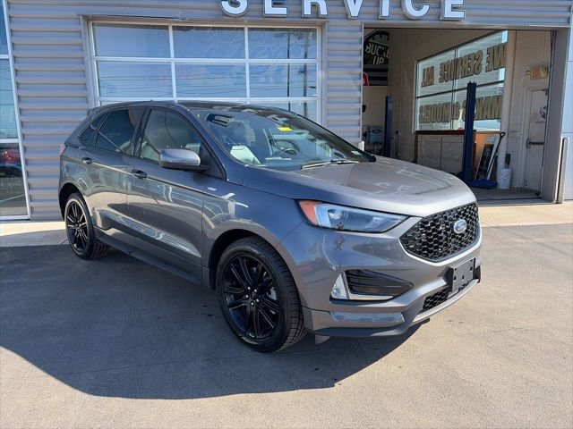 Used 2022 Ford Edge ST-Line AWD/4WD image 4