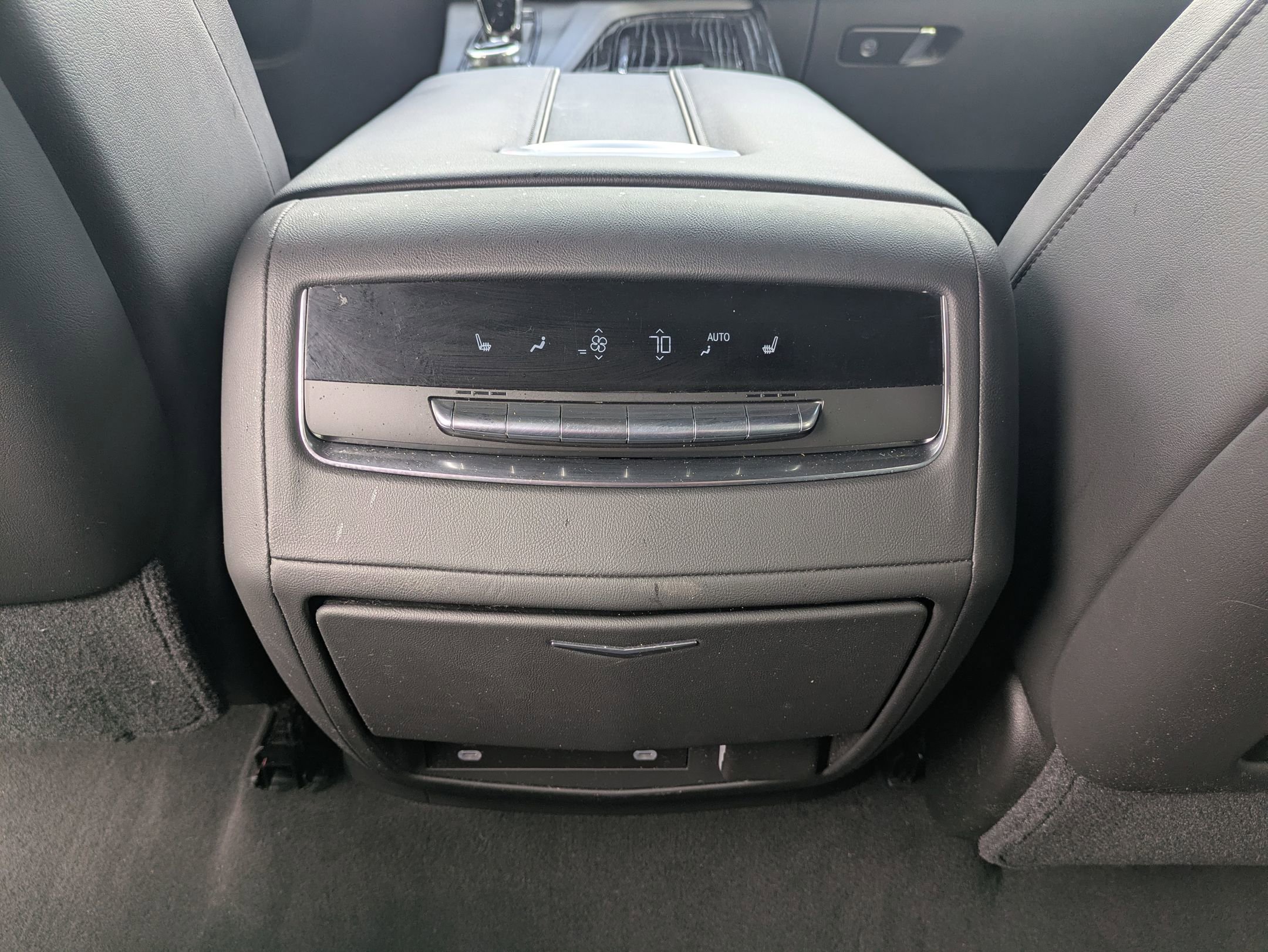 Used 2021 Cadillac Escalade Sport w/ Driver Assist Tech Package image 23