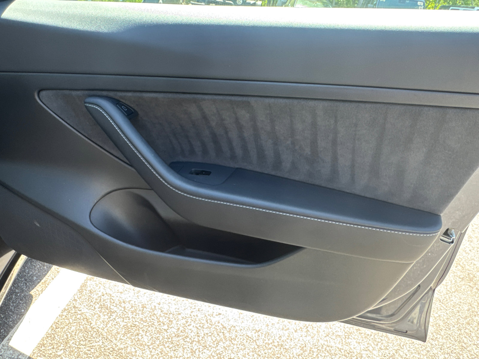 Used 2021 Tesla Model 3 Standard Range Plus image 18