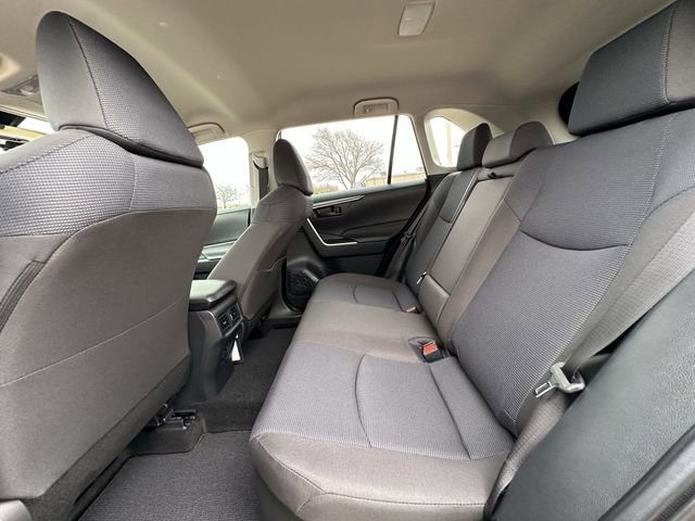 Used 2025 Toyota RAV4 LE image 25