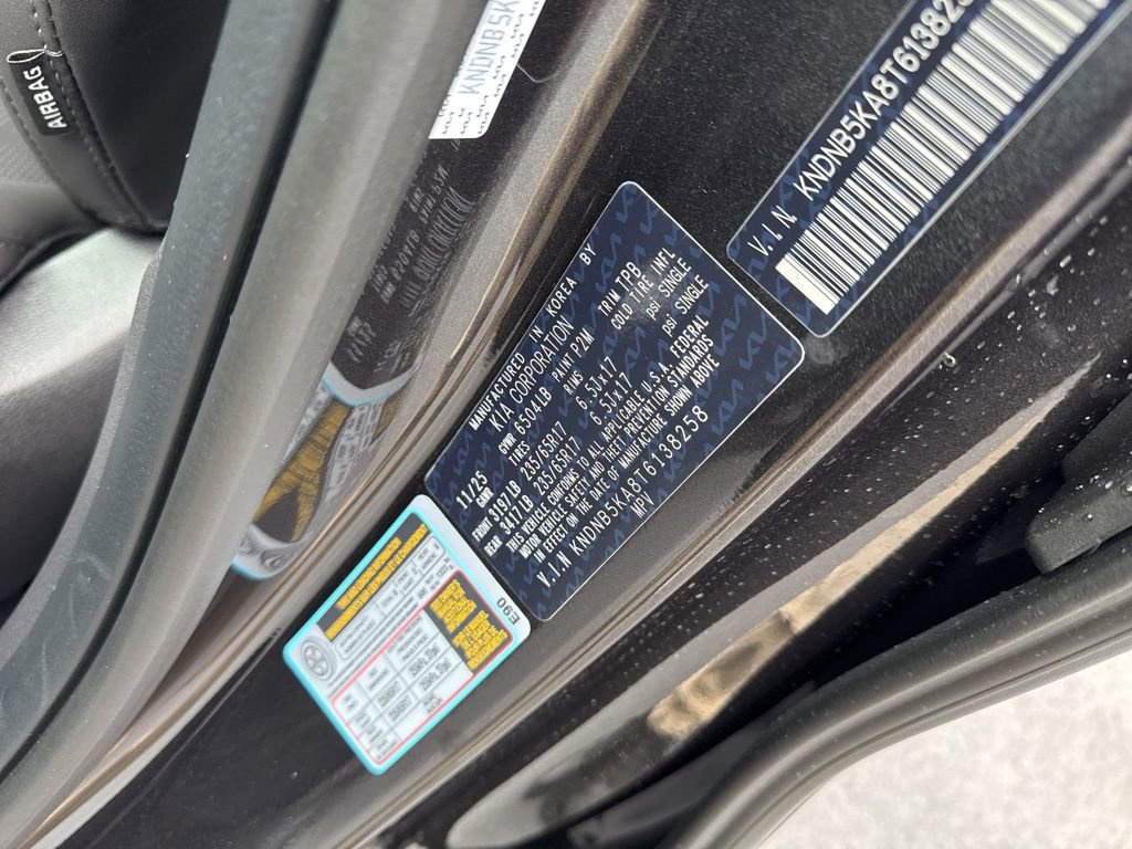 New 2026 Kia Carnival LXS image 21