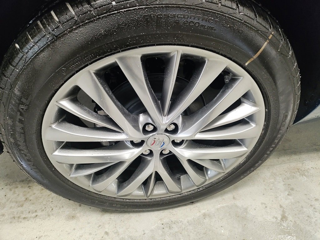 New 2026 Buick Enclave Avenir w/ Super Cruise Package image 3