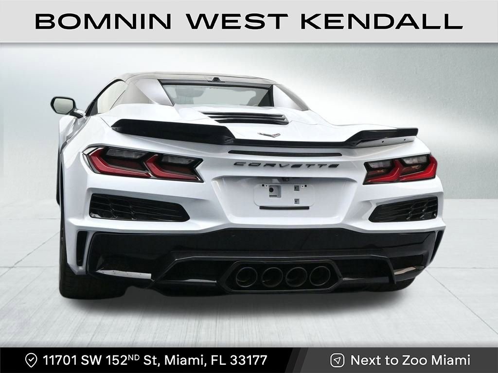 Used 2023 Chevrolet Corvette Z06 w/ Stealth Interior Trim Package image 4