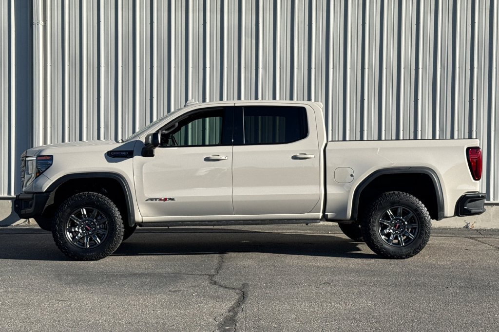Used 2026 GMC Sierra 1500 AT4X AWD/4WD image 15