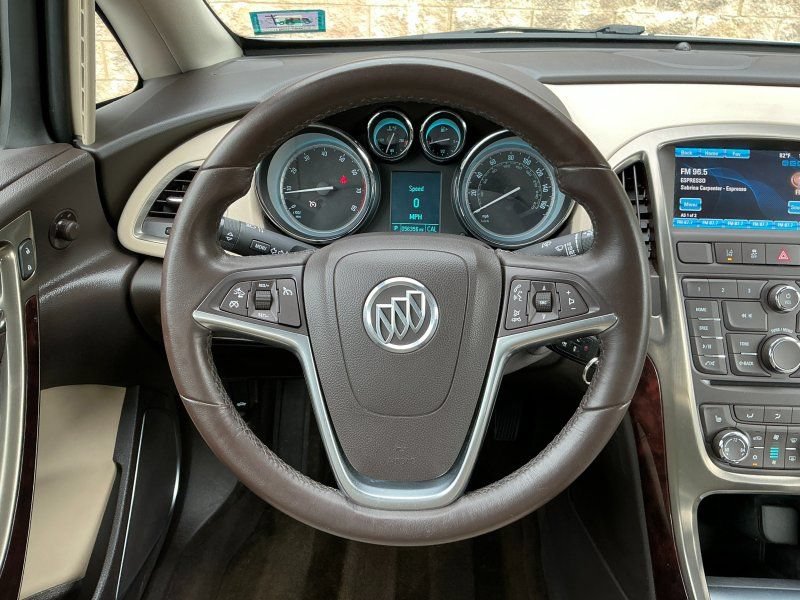 Used 2015 Buick Verano Convenience FWD image 16