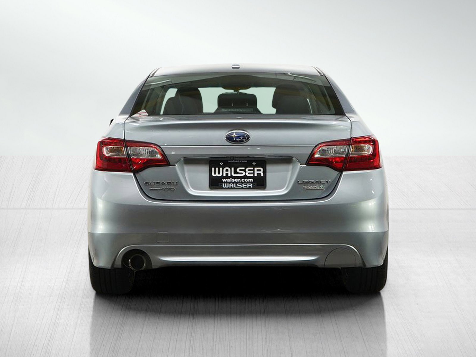 Used 2015 Subaru Legacy 2.5i Limited AWD/4WD image 4